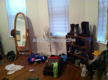 Boston - 3 Beds, 1 Baths