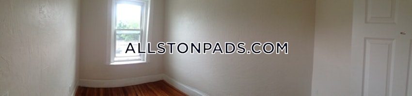 BOSTON - LOWER ALLSTON - 4 Beds, 1 Bath - Image 23