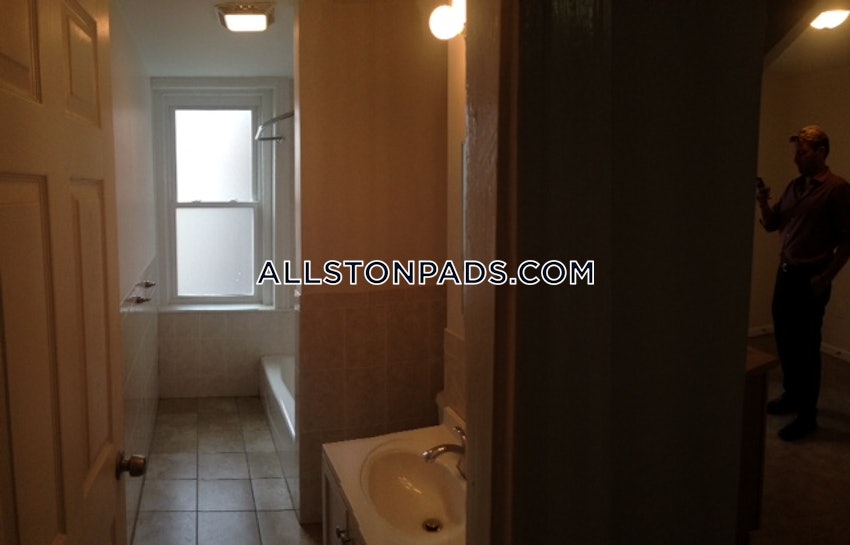 BOSTON - LOWER ALLSTON - 4 Beds, 1 Bath - Image 21