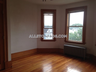 Boston - 3 Beds, 1 Baths