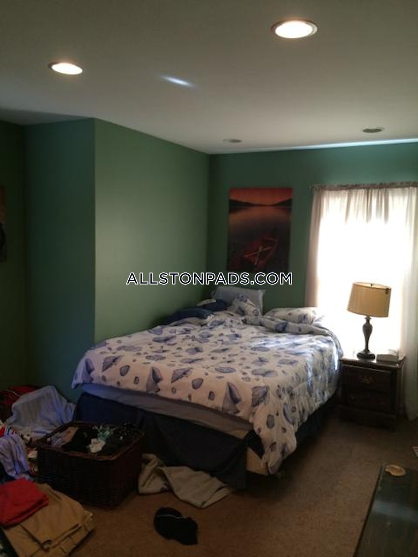 BOSTON - LOWER ALLSTON - 5 Beds, 3.5 Baths - Image 5