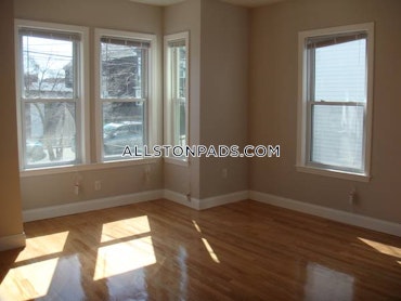 Boston - 3 Beds, 1 Baths