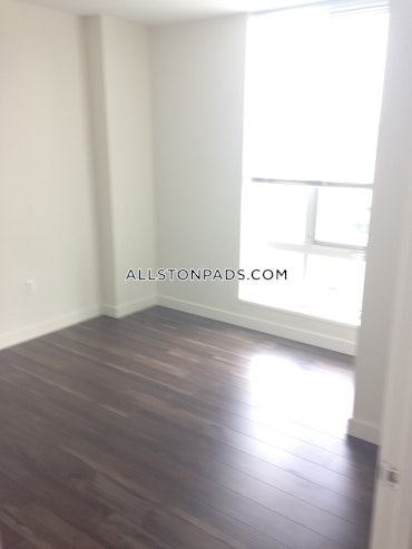 Boston - 3 Beds, 2 Baths