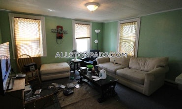 Lower Allston, Boston, MA - 4 Beds, 1 Bath - $3,325 - ID#4899822