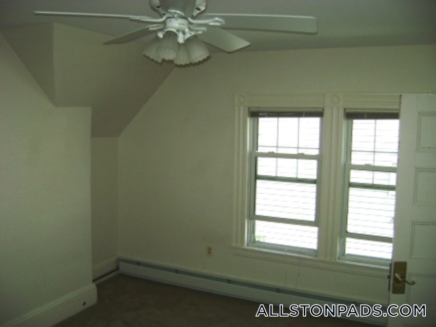 BOSTON - LOWER ALLSTON - 3 Beds, 2 Baths - Image 46