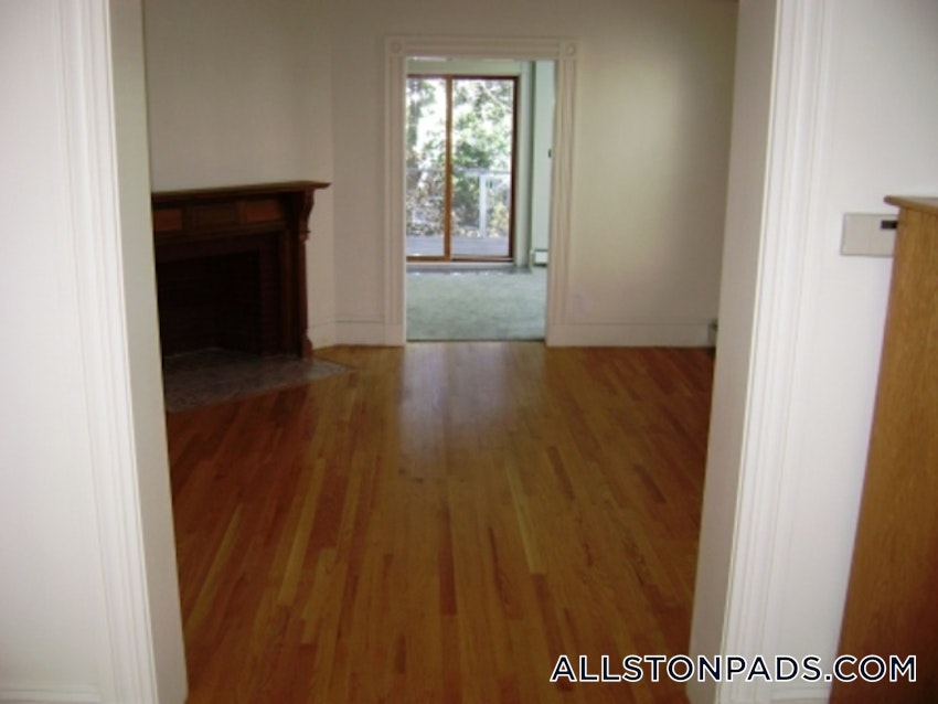 BOSTON - LOWER ALLSTON - 3 Beds, 2 Baths - Image 44