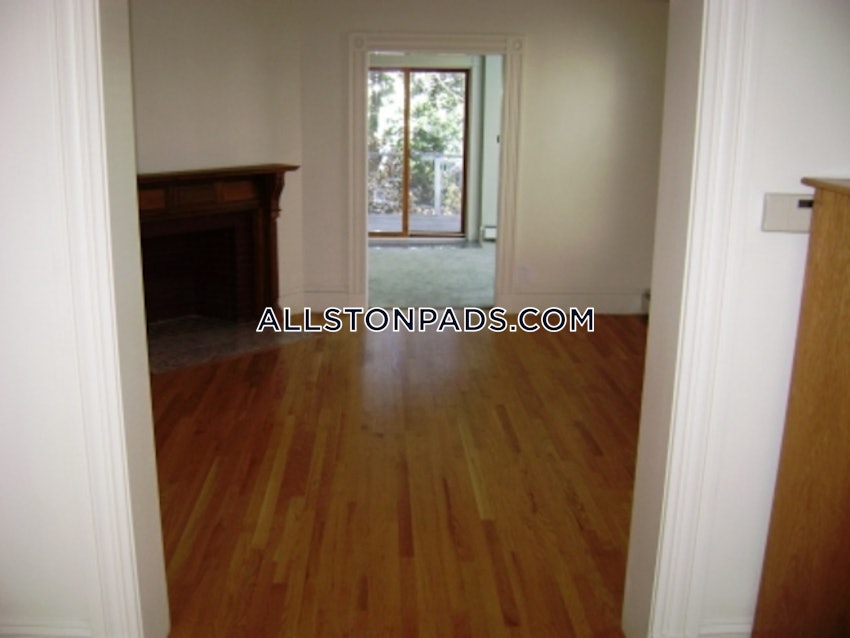 BOSTON - LOWER ALLSTON - 3 Beds, 2 Baths - Image 44