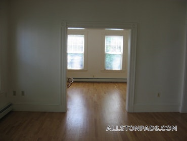 Boston - 3 Beds, 2 Baths