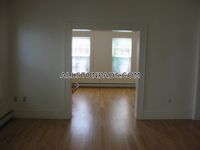 BOSTON - LOWER ALLSTON - 3 Beds, 2 Baths - Image 24