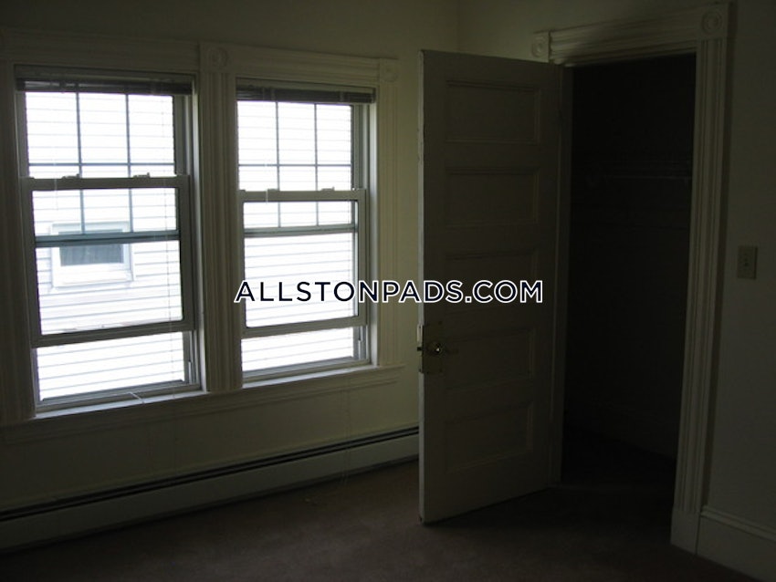 BOSTON - LOWER ALLSTON - 3 Beds, 2 Baths - Image 23