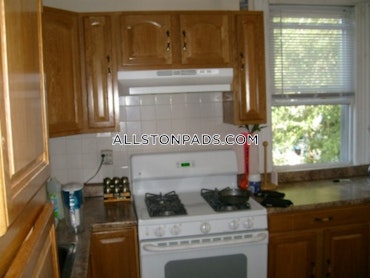 Boston - 3 Beds, 1 Baths