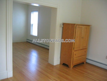 Boston - 3 Beds, 2 Baths