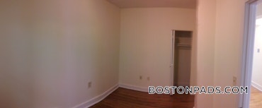 Boston - 4 Beds, 1 Baths