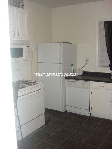 Boston - 1 Beds, 1 Baths