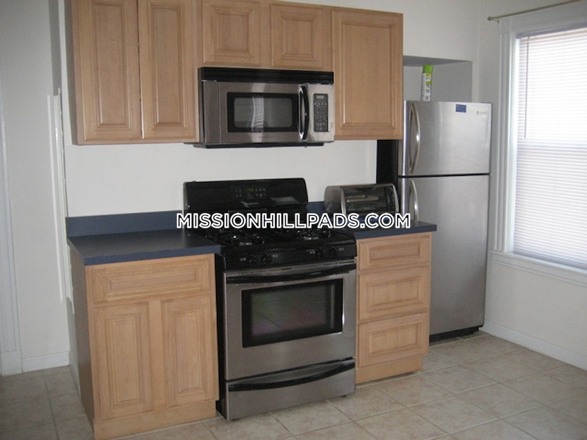 BOSTON - MISSION HILL - 2 Beds, 1 Bath - Image 42