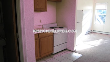 Boston - 0 Beds, 1 Baths