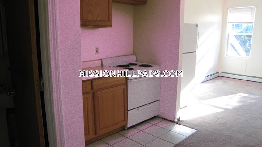 Boston - $2,000+ /month