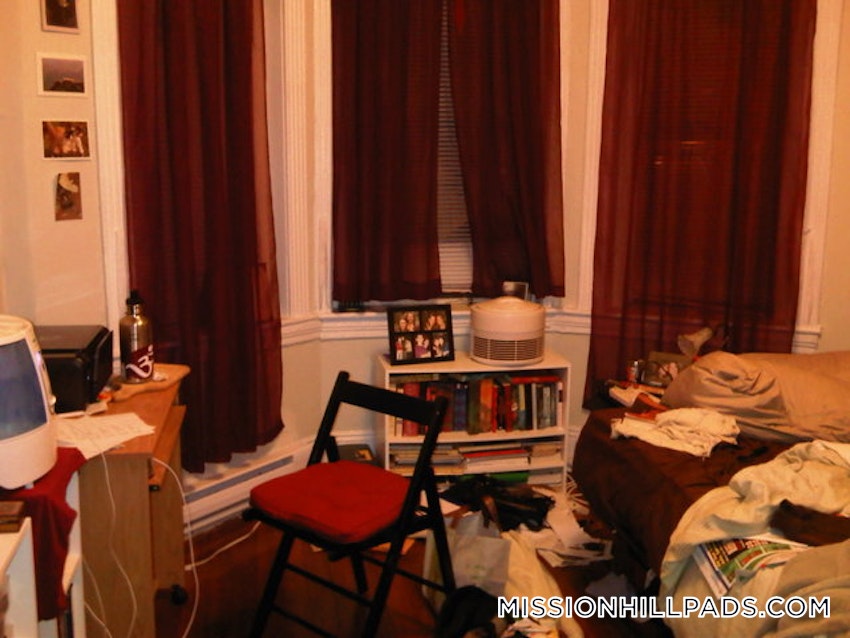 BOSTON - MISSION HILL - 2 Beds, 1 Bath - Image 17