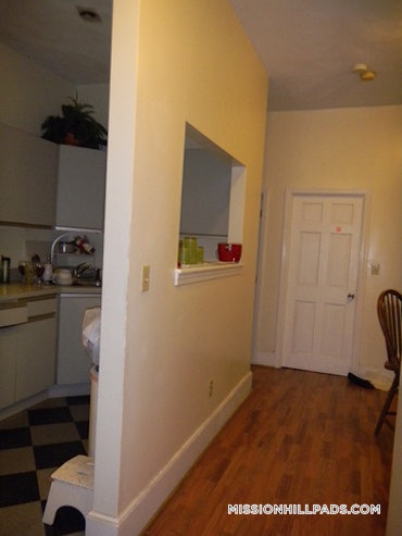 Mission Hill, Boston, MA - 3 Beds, 1 Bath - $4,200 - ID#5333922