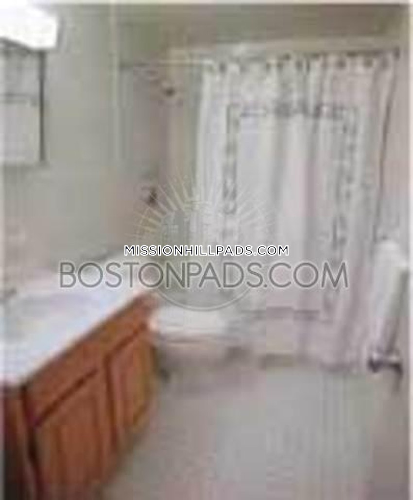 BOSTON - MISSION HILL - 2 Beds, 1 Bath - Image 42