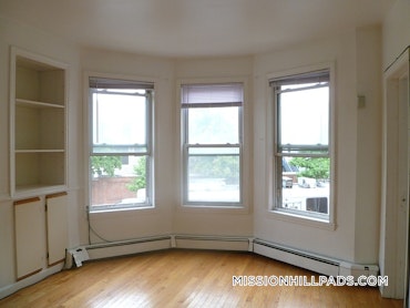 Boston - 3 Beds, 1 Baths