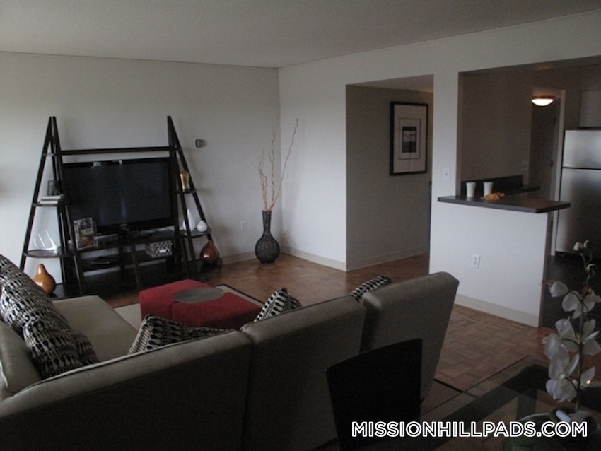 BOSTON - MISSION HILL - 2 Beds, 1 Bath - Image 5