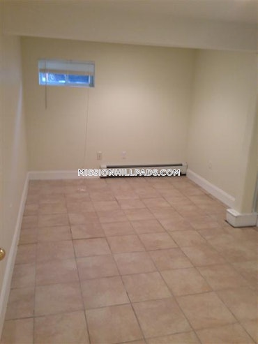 Roxbury Crossing - 3 Beds, 1 Baths