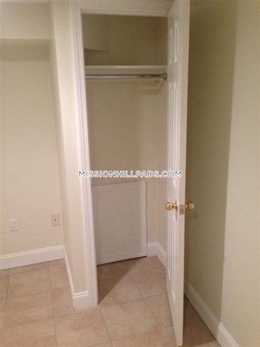 Roxbury Crossing - 3 Beds, 1 Baths