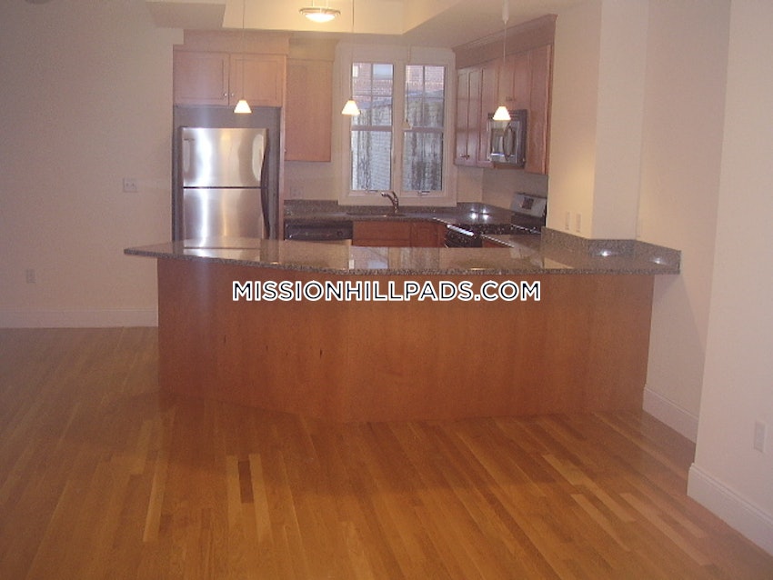 BOSTON - MISSION HILL - 2 Beds, 1.5 Baths - Image 21