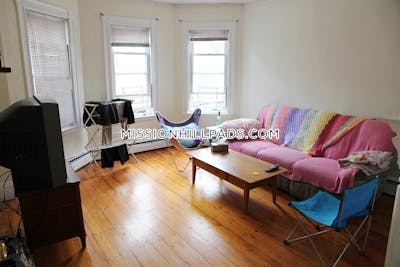 Mission Hill Apartment for rent 3 Bedrooms 1 Bath Boston - $3,700