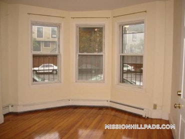 Boston - 3 Beds, 1 Baths