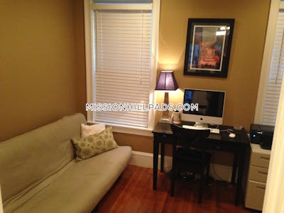 Mission Hill Apartment for rent 3 Bedrooms 2 Baths Boston - $3,850