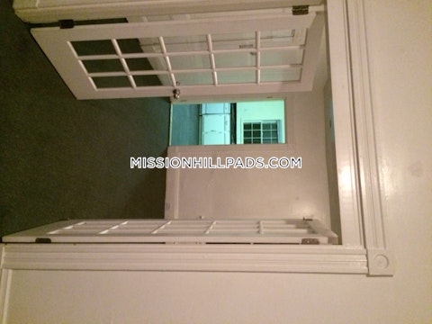 Hillside St. Boston photo 29