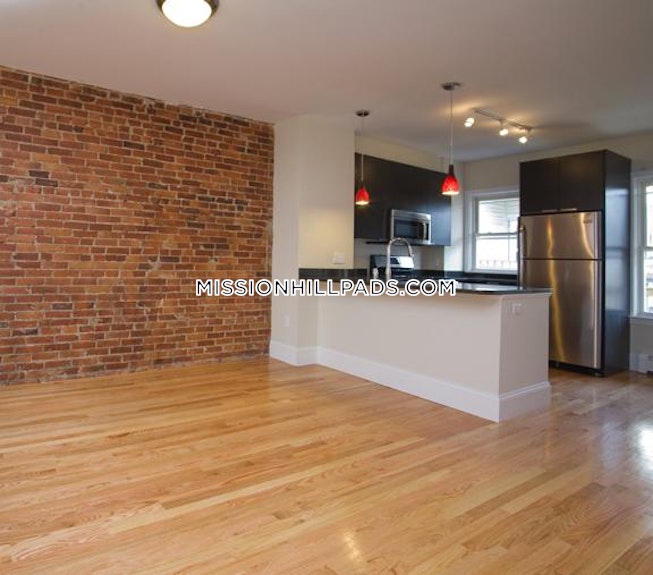 Boston - $6,600+ /mo