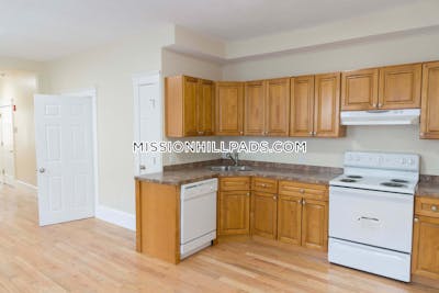 Mission Hill Apartment for rent 4 Bedrooms 2 Baths Boston - $4,495