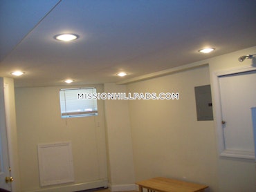 Roxbury Crossing - 3 Beds, 1 Baths