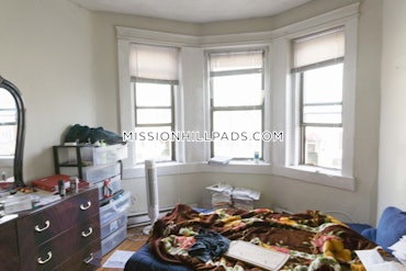 Mission Hill, Boston, MA - 2 Beds, 1 Bath - $3,750 - ID#8029441