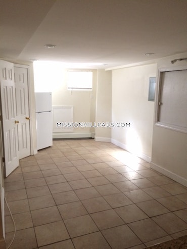 Roxbury Crossing - 3 Beds, 1 Baths