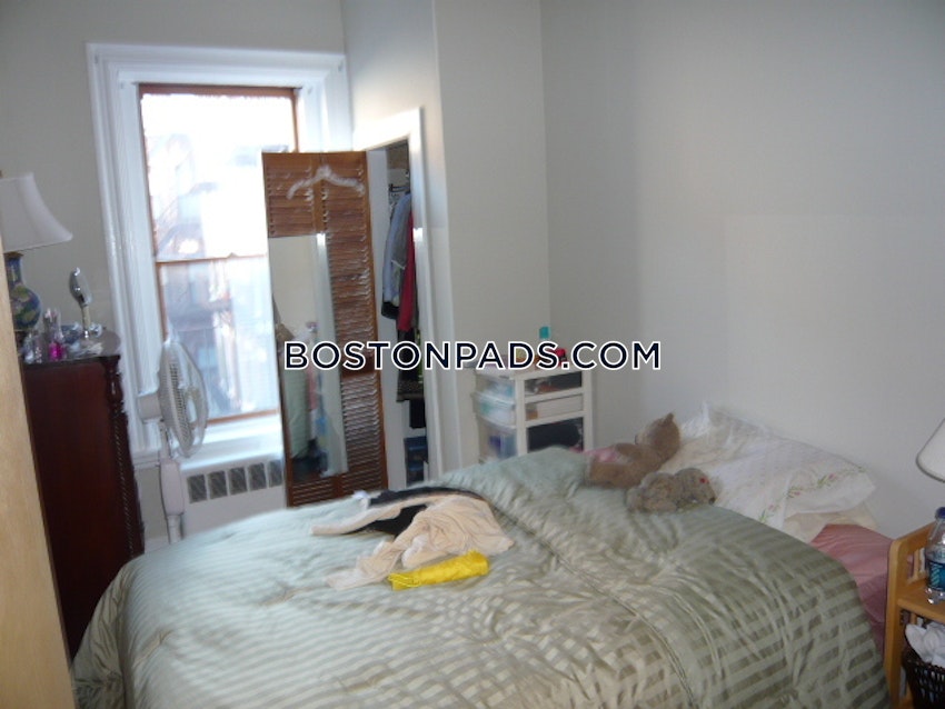Boston - North End - 2 Beds, 1 Bath - Image 21