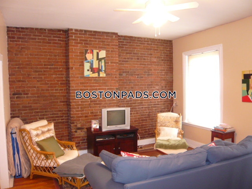 Boston - $3,650+ /month