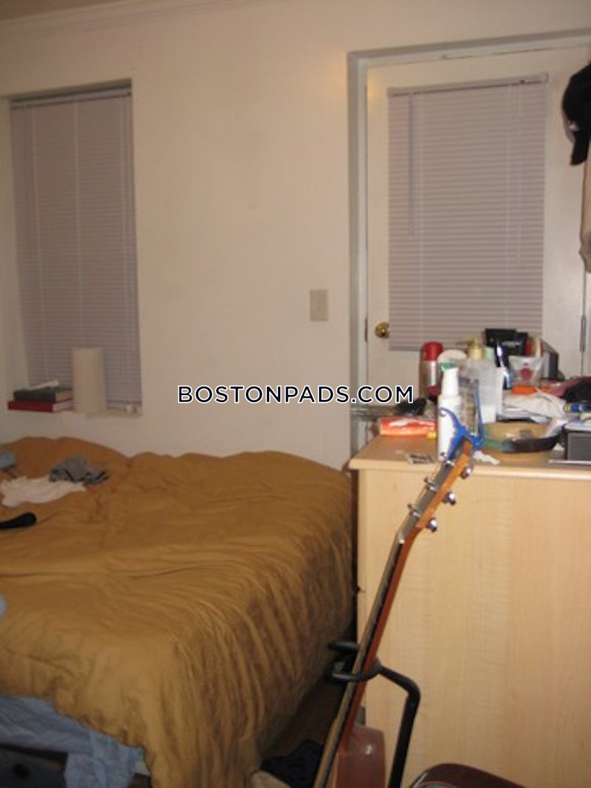 BOSTON - NORTH END - 2 Beds, 1 Bath - Image 15