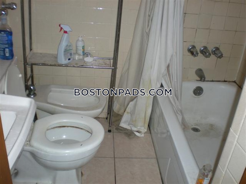BOSTON - NORTH END - 2 Beds, 1 Bath - Image 15