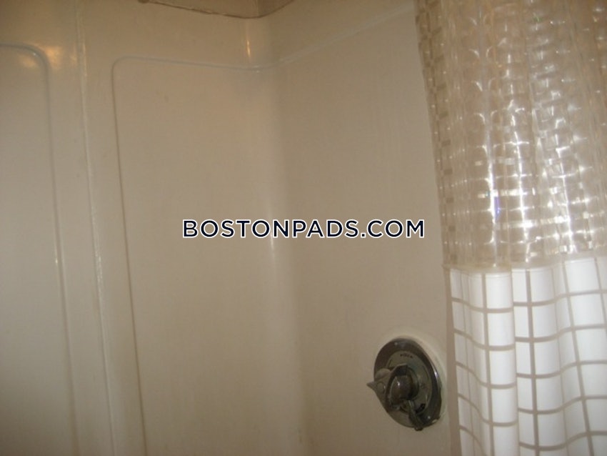 BOSTON - NORTH END - 2 Beds, 1 Bath - Image 1