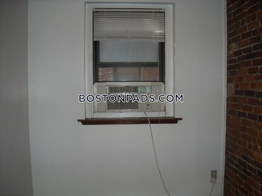 BOSTON - NORTH END - 1 Bed, 1 Bath - Image 32