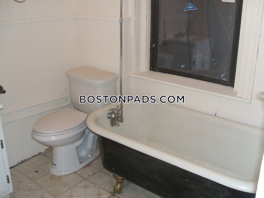 BOSTON - NORTH END - 2 Beds, 1 Bath - Image 88