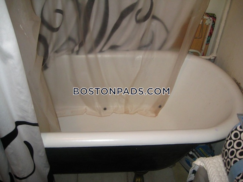 BOSTON - NORTH END - 2 Beds, 1 Bath - Image 84