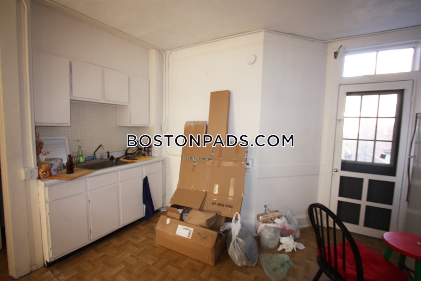BOSTON - NORTH END - 2 Beds, 1 Bath - Image 27