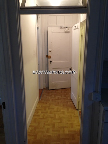 Boston - 2 Beds, 1 Baths