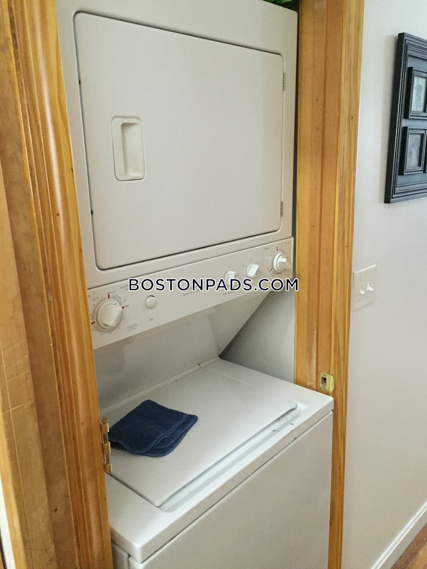 BOSTON - NORTH END - 1 Bed, 1 Bath - Image 19
