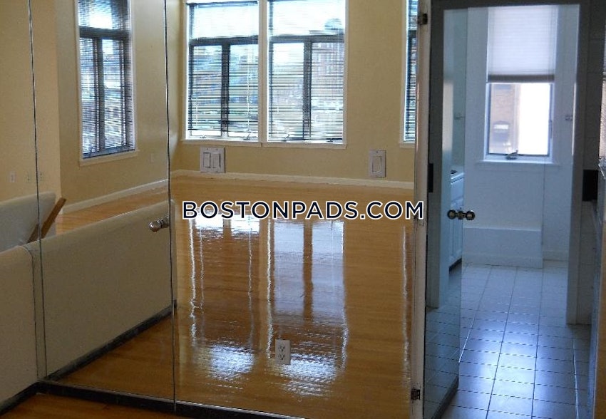 BOSTON - NORTH END - 3 Beds, 3 Baths - Image 28
